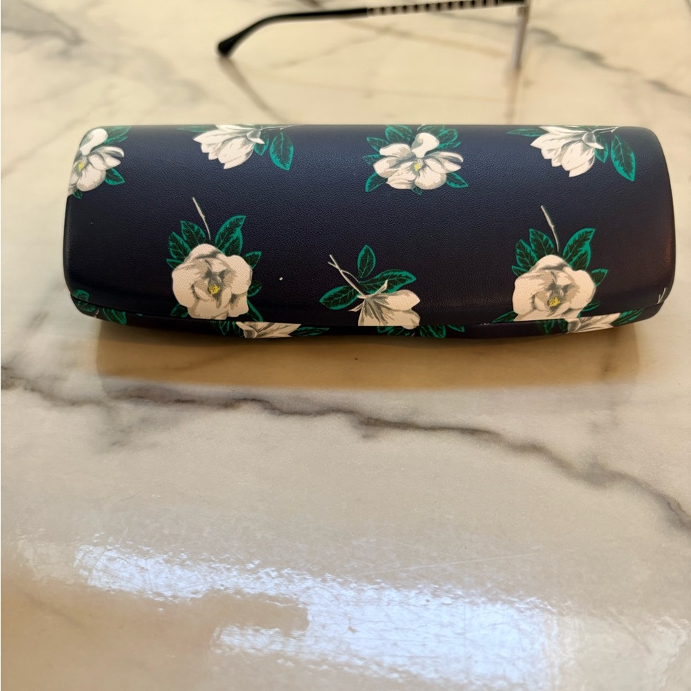 Draper James Black and Silver Glasses with Floral Case - Picture 6 of 7